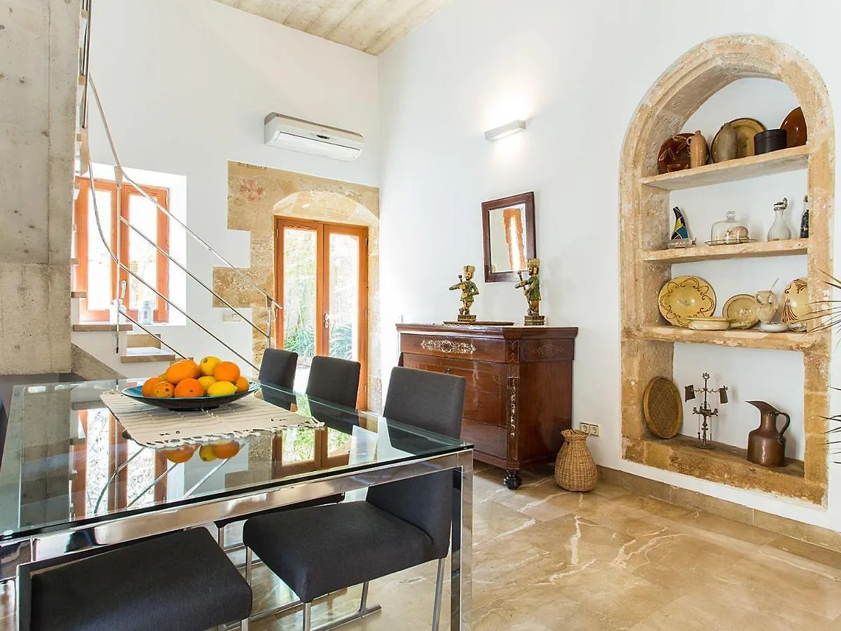 Town House Esglesia In Alcudia 빌라